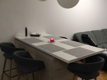 Кухня Аврил