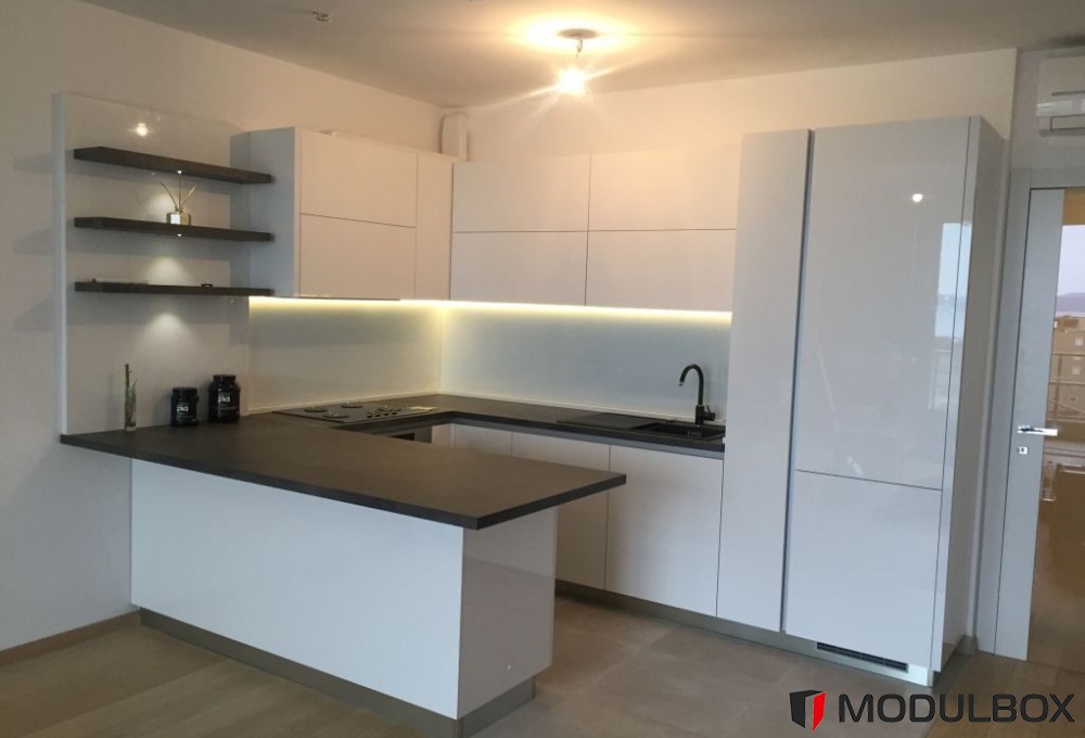 Кухня Ивонн