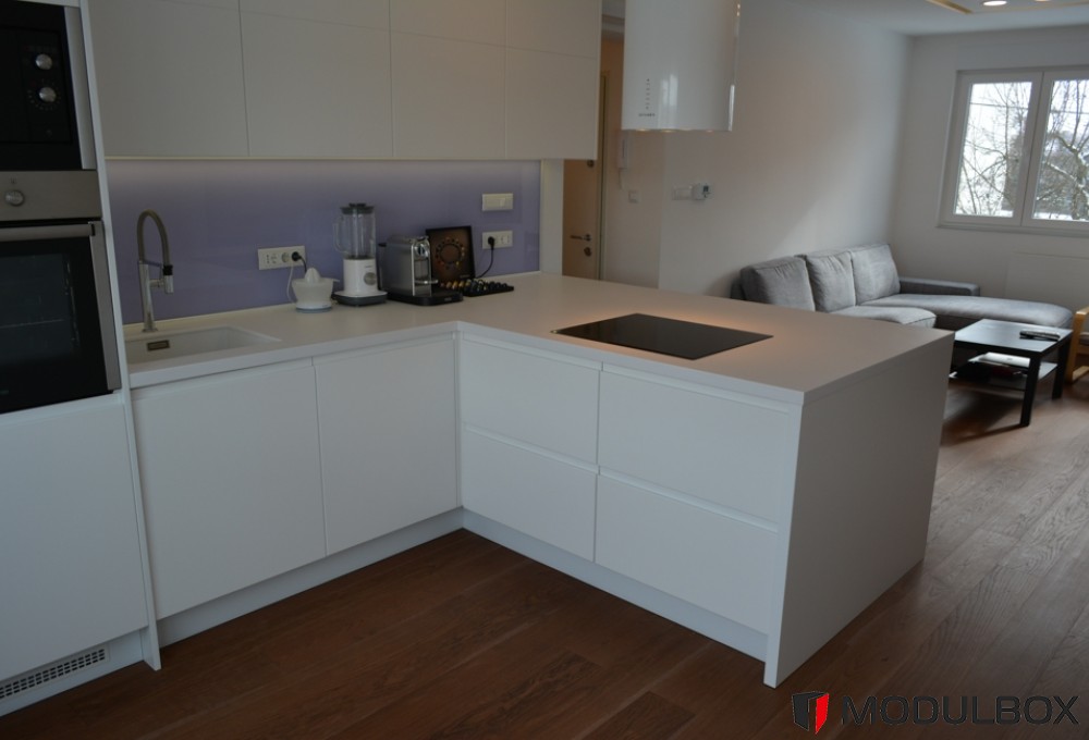 Кухня Каролин