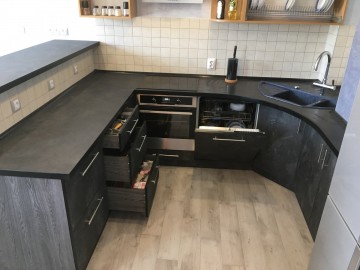 Кухня Лилиан