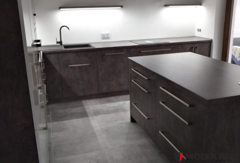 Кухня Джули